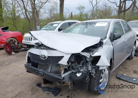 2010 Toyota Corolla из США, поврежденный, VIN 2T1BU4EE0AC365343